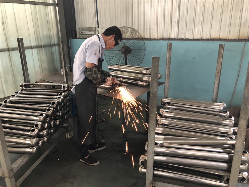 散熱器知名品牌